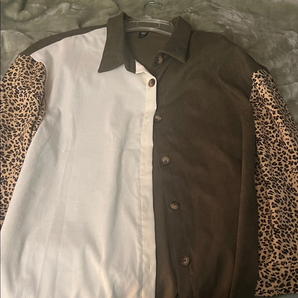 Two-Tone Button-Up Shirt with Leopard Sleeves